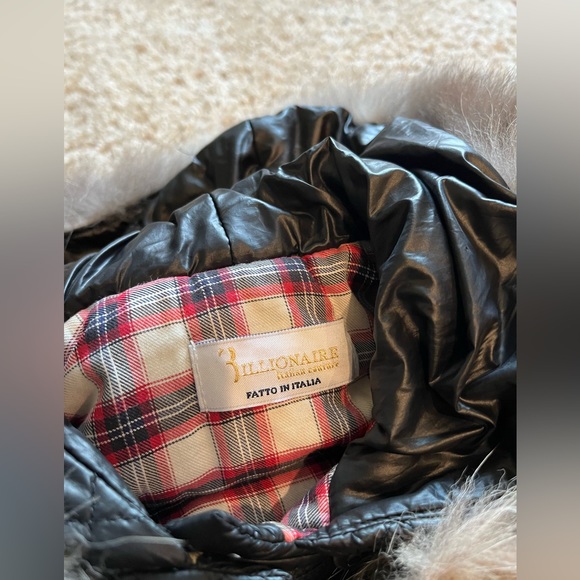 Baby Unisex Billionaire Puffer Shawl - Picture 7 of 11